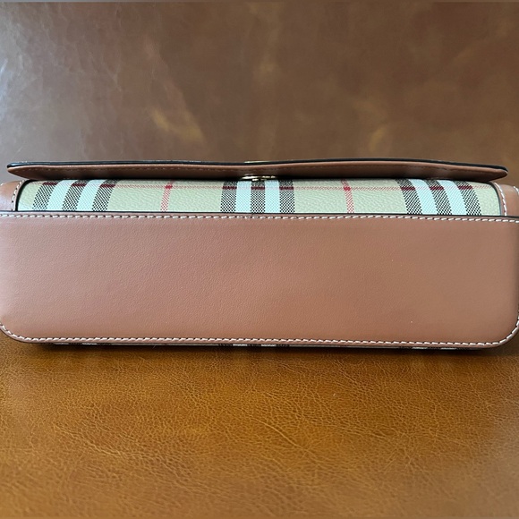 Burberry Top Handle Note Bag - Picture 7 of 13